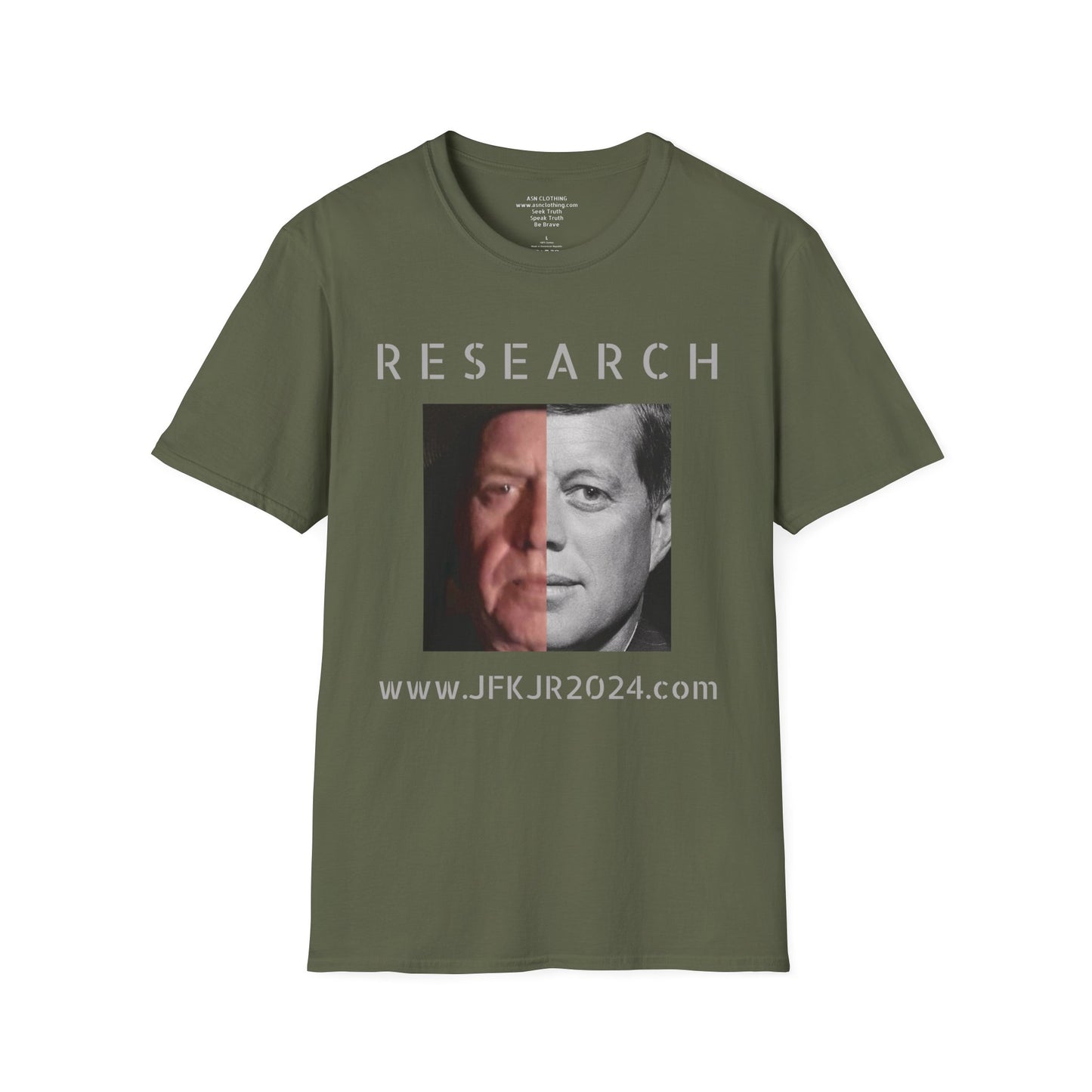 Research Faces T-Shirt (Gildan)