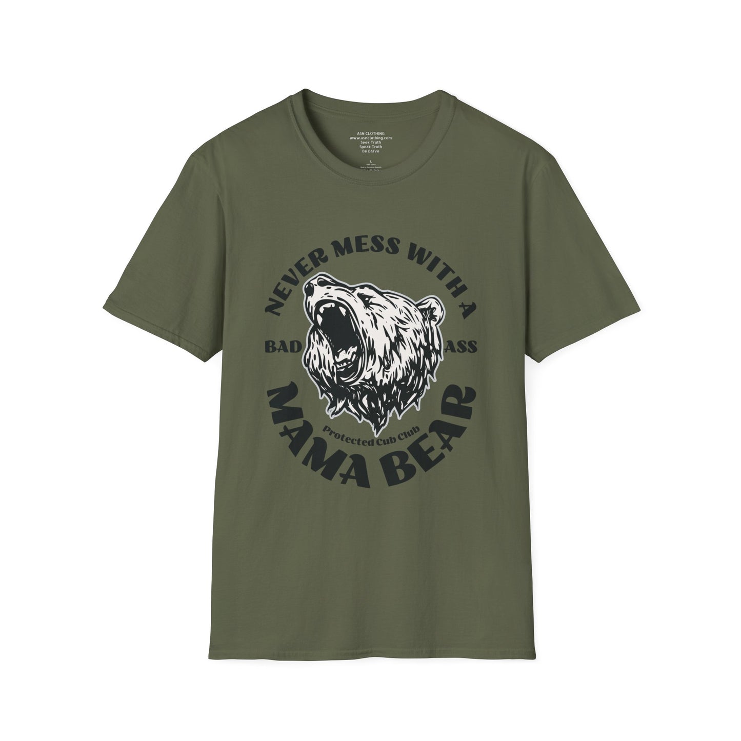 Mama Bear T-Shirt (Gildan)